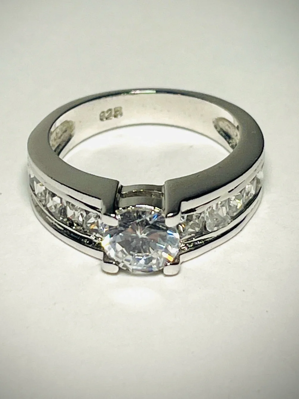 Vintage Cathedral-Style Cubic Zirconia Sterling Silver 925 Mounted Ring | Size 9